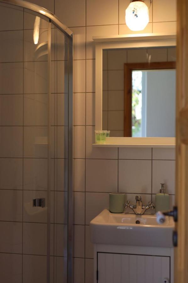 La Bobul Apartments Drnholec Екстериор снимка
